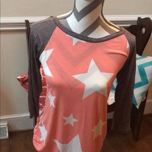 Women’s shirt size large